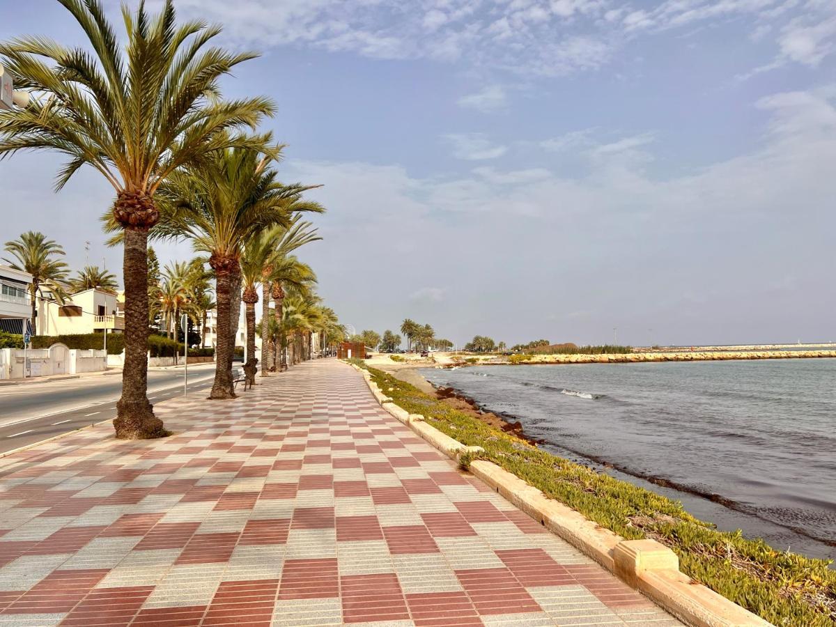 Sweet Sandy Beach - 1 Minute Walk To Mediterranean Beaches سانتا بولا المظهر الخارجي الصورة